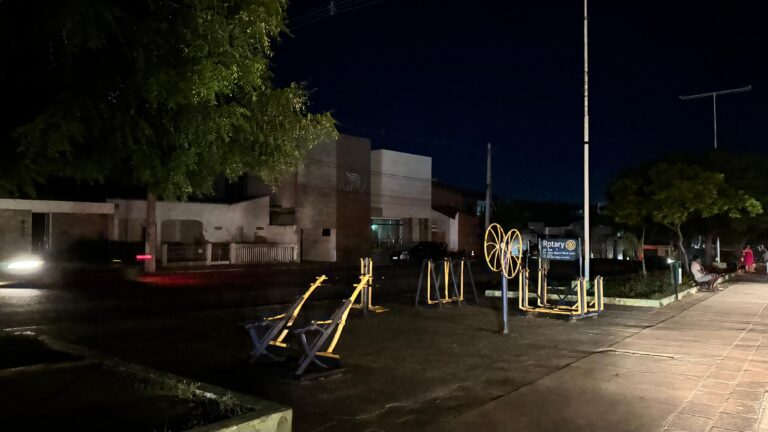 ⚡ Araripina registra quedas de energia e várias ruas estão há mais de 6 horas sem abastecimento